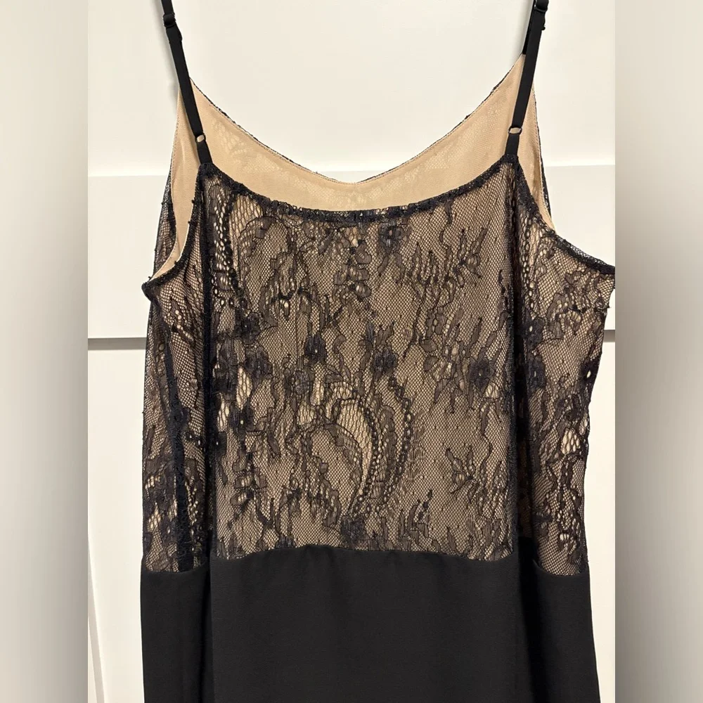 Ann Taylor Loft Black Lace Camisole Size XS Suiting - Picture 7 of 7